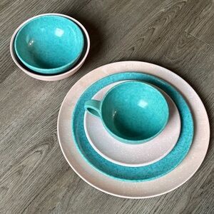 Vintage MCM Melmac Melamine Turquoise and Pink Dinnerware Set for 1, 6 pieces